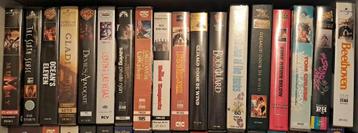 VHS Lot allerlei 5 (zie foto's voor titels) beschikbaar voor biedingen