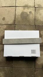 Plichten, Ophalen, Zo goed als nieuw