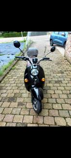 elektrische scooter leone, Fietsen en Brommers, Ophalen of Verzenden, Zo goed als nieuw, Overige typen, Overige merken