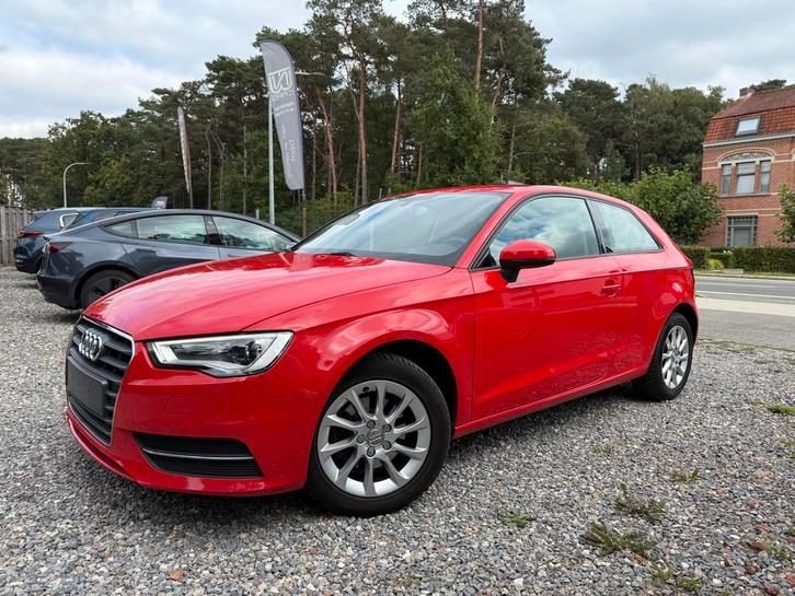 Audi A3 TFSi 1.2B EURO6b '15 automaat + 12M GARANTIE, Auto's, Audi, Bedrijf, Te koop, A3, Airbags, Airconditioning, Bluetooth