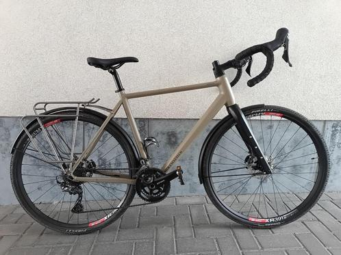 Gravel- en trekkingfiets, Fietsen en Brommers, Fietsen | Heren | Herenfietsen, Zo goed als nieuw, Overige merken, Versnellingen
