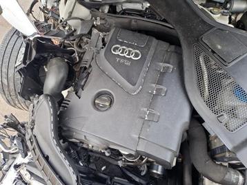 Motor van een Audi A6 beschikbaar voor biedingen