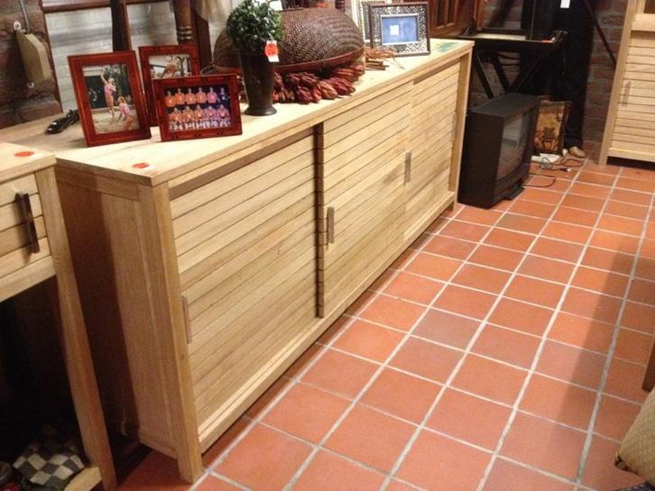 NIEUW TEAK DRESSOIR met schuifdeuren verborgen lades flamant, Huis en Inrichting, Kasten | Dressoirs, Nieuw, 150 tot 200 cm, 50 tot 75 cm