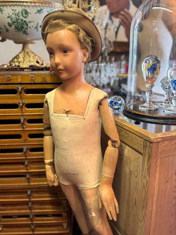 Mannequin vroeg 20e eeuw beschikbaar voor biedingen