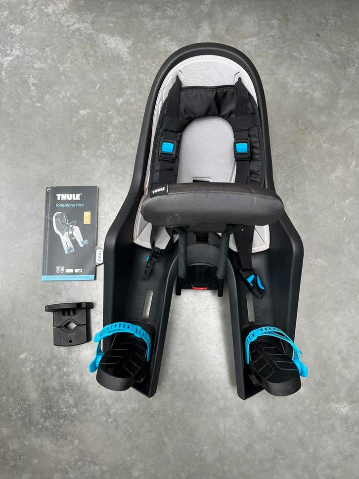 Thule Ridealong Mini met twee beugels én windscherm, Fietsen en Brommers, Fietsaccessoires | Fietsstoeltjes, Zo goed als nieuw