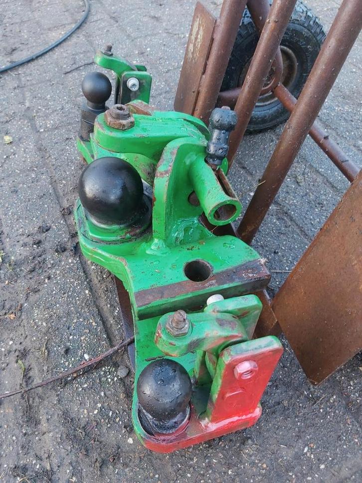 Trekhaak John deere K80 + 2 x K50, Articles professionnels, Agriculture | Tracteurs, John Deere, Enlèvement