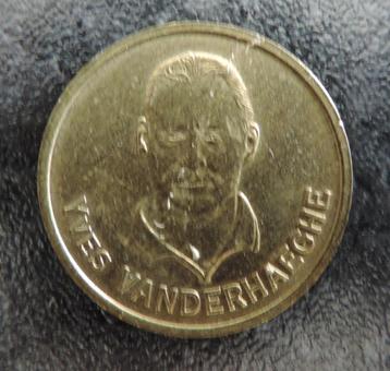 Médaille Yves Vanderhaeghe, Envoi, Autres matériaux