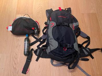 Lawinerugzak Mammut met carbon patroon beschikbaar voor biedingen