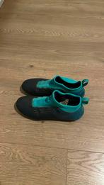 Chaussures de foot kipsta taille 38, Comme neuf