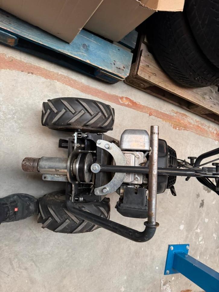 zucchetti kabellegger voor  robotmaaiers en honden draad, Tuin en Terras, Robotmaaiers, Zo goed als nieuw, Minder dan 20 cm, Ophalen of Verzenden