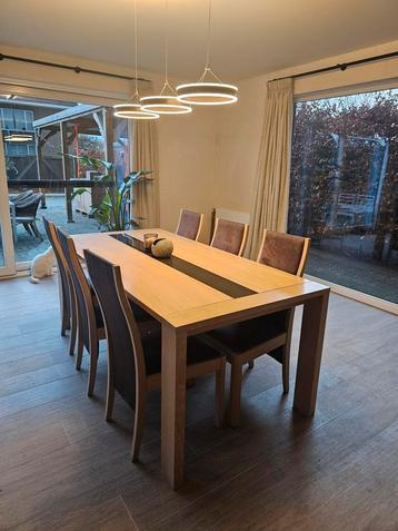 Stevige eettafel met 6 stoelen, Huis en Inrichting, Tafels | Eettafels, Ophalen, Zo goed als nieuw