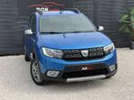 Dacia Sandero Stepway 0.9 TCe (bj 2017), Auto's, Dacia, Stof, Gebruikt, Blauw, Bedrijf