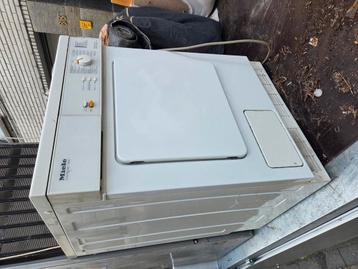 Droogkast Miele beschikbaar voor biedingen