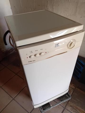 afwasmachine HEDW8-9001 home elektronics  beschikbaar voor biedingen