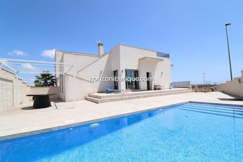 Villa in San Miguel de Salinas, Urbanizaciones, Immo, Buitenland, Spanje, Woonhuis, Stad
