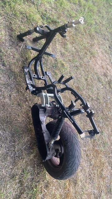 Spitro frame beschikbaar voor biedingen