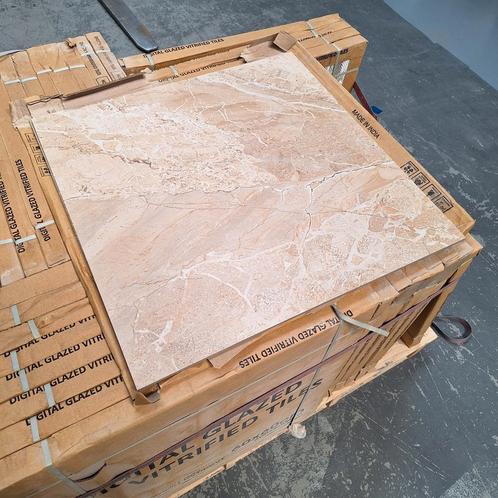 Prachtig mooie keramische tegel Marble Beige 60x60 28m2, Maison & Meubles, Accessoires pour la Maison | Autre, Neuf, Enlèvement ou Envoi