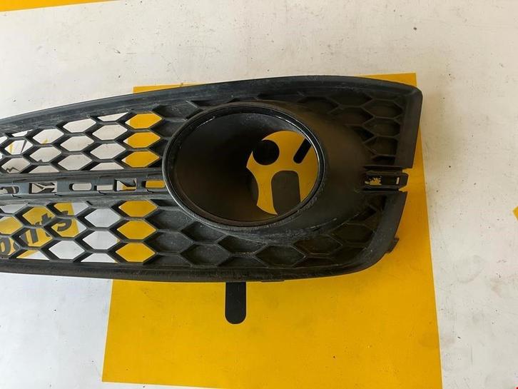 Mistlamp lamp grill voor Audi A3 8P origineel 2009-2013, Auto-onderdelen, Dashboard en Schakelaars, Audi, Gebruikt