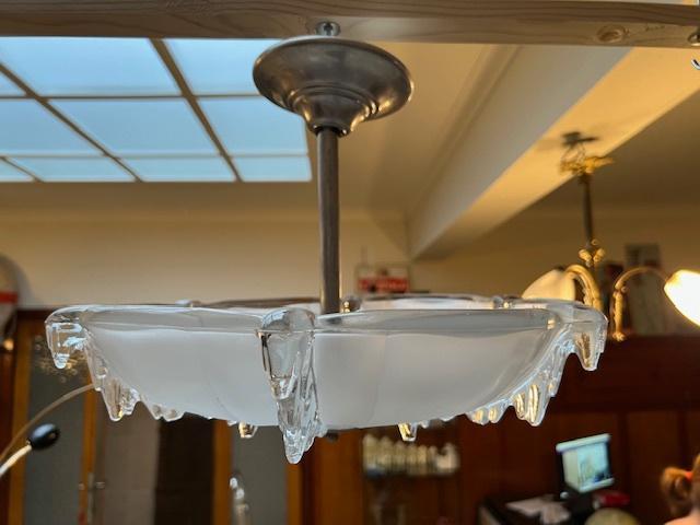 Art-deco luchter Ezan, ijspegelmotief, Antiek en Kunst, Antiek | Glaswerk en Kristal, Ophalen