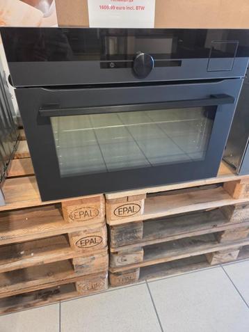 AEG toonzaalmodel Combi-Stoomoven beschikbaar voor biedingen