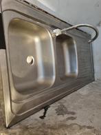 Evier inox avec mitigeur, Enlèvement