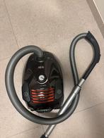 Stofzuiger AEG, Elektronische apparatuur, Ophalen, Gebruikt, Stofzak, Stofzuiger