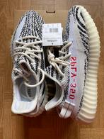 Adidas Yeezy Boost 350 V2 Zebra - 43 1/3, Wit, Nieuw, Ophalen of Verzenden, Sneakers