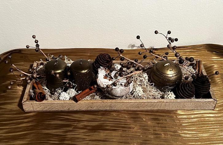 Déco Noël couleur bronze, pièce de table avec bougies NEUVE, Divers, Noël, Neuf, Enlèvement ou Envoi