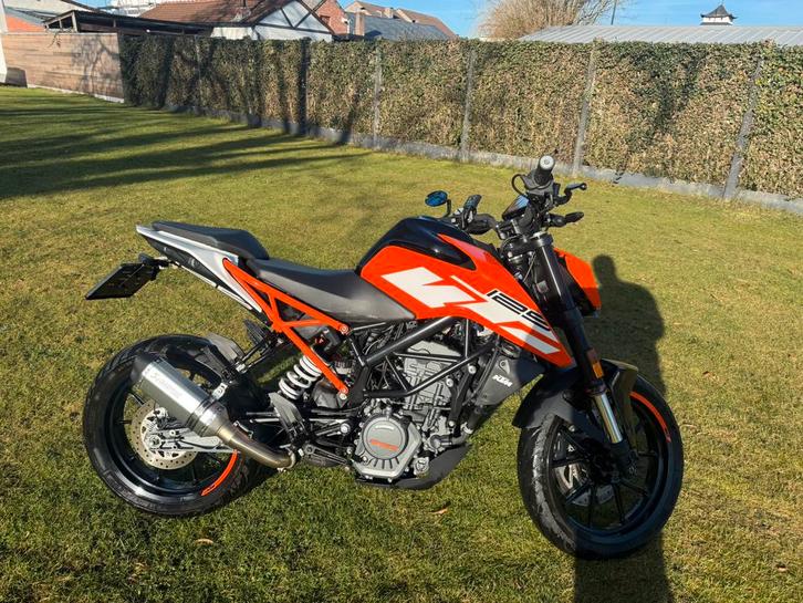 KTM Duke 125cc 2019, Motoren, Motoren | KTM, Particulier, Handvatverwarming, Ophalen