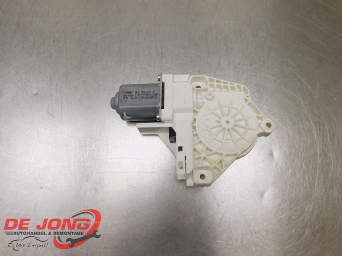 Moteur de vitre portière d'un Audi A4, -, 3 mois de garantie, Audi, Utilisé