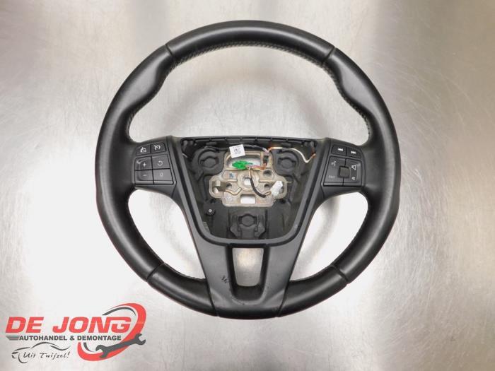 Volant d'un Volvo V60, Autos : Pièces & Accessoires, Commande, Volvo, Utilisé, 3 mois de garantie, Enlèvement ou Envoi
