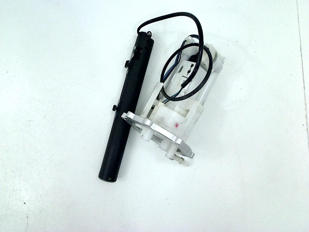 BRANDSTOFPOMP Street Triple 675 R 2013-2017 (2400735), Motoren, Onderdelen | Overige, Gebruikt