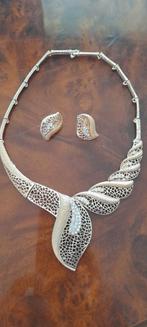 Vergulde set van halsketting en oorbellen, Ophalen of Verzenden, Goud, Overige materialen