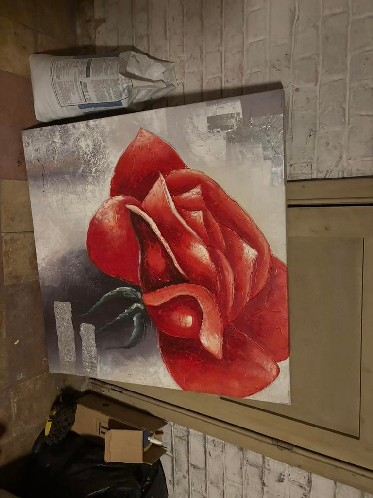 Grand cadre mural, Enlèvement