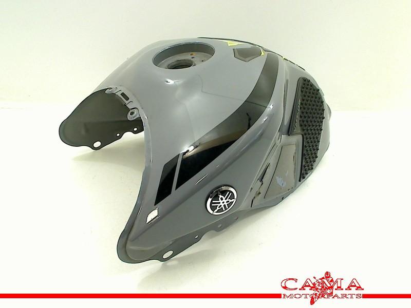 RESERVOIR Yamaha MT 09 2018-2020 (MTN850-A MT-09), Utilisé