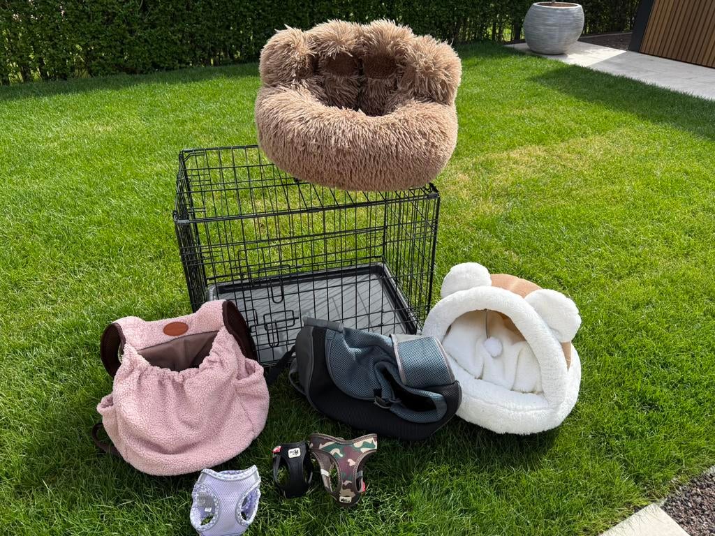 Handige uitzet voor kleine hond, Dieren en Toebehoren, Hondenbenches, Zo goed als nieuw, Ophalen