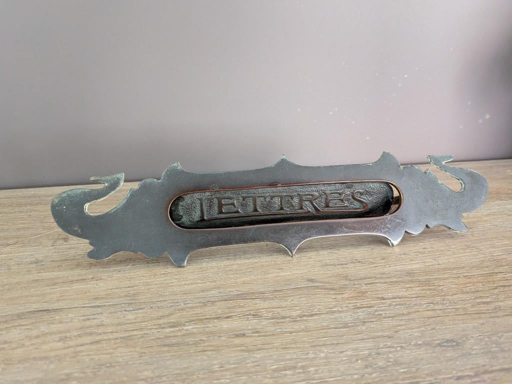 Ornement boîte aux lettres de porte, Antiquités & Art, Antiquités | Étain, Enlèvement