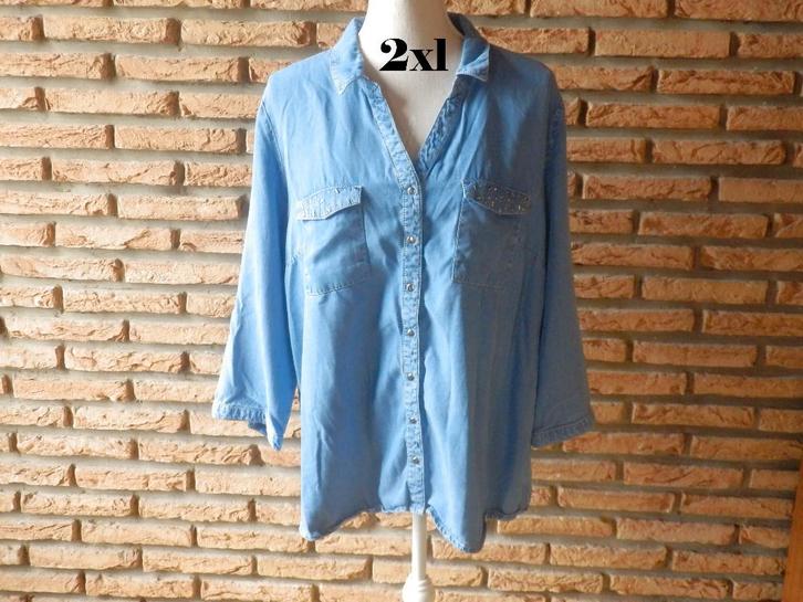 (21) - chemisier jeans femme t.2xL bleu - armand thiery -, Kleding | Dames, Blouses en Tunieken, Zo goed als nieuw, Maat 42/44 (L)