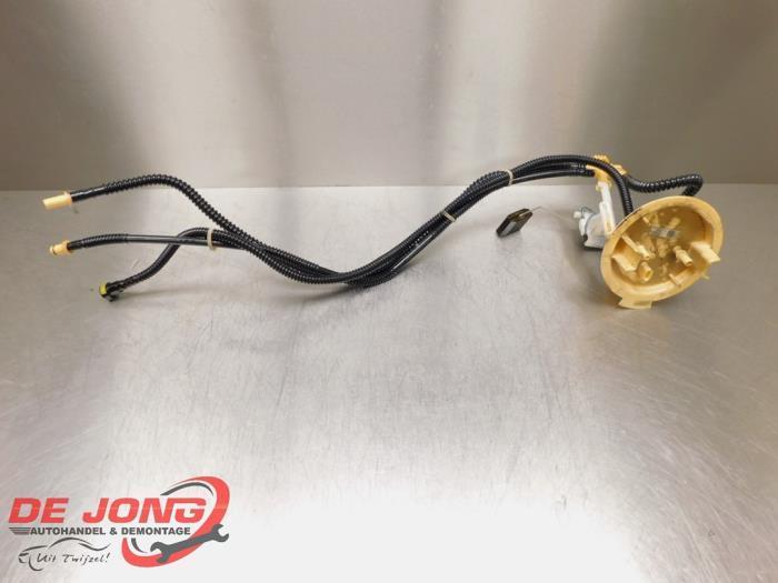 Tankvlotter van een Mercedes E-Klasse, Auto-onderdelen, Overige Auto-onderdelen, Mercedes-Benz, Gebruikt, 3 maanden garantie, Ophalen of Verzenden