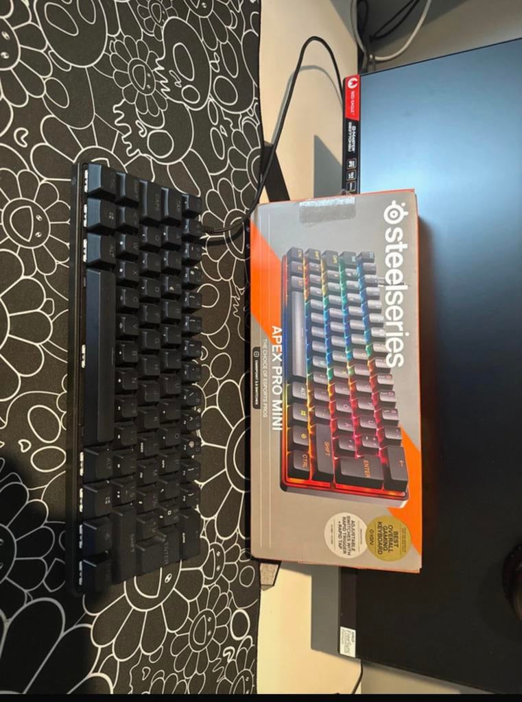 Steelseries apex pro mini gen 3, Computers en Software, Toetsenborden, Zo goed als nieuw, Azerty, Bedraad, Gaming toetsenbord