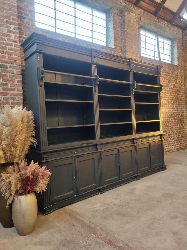 Massief houten boekenkast/bibliotheekkast GRATIS LEVERING, Huis en Inrichting, Kasten | Boekenkasten, Zo goed als nieuw, 200 cm of meer