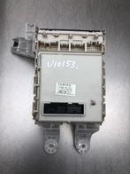 BOITIER FUSIBLES Toyota Verso (01-2009/08-2018), Utilisé, Toyota