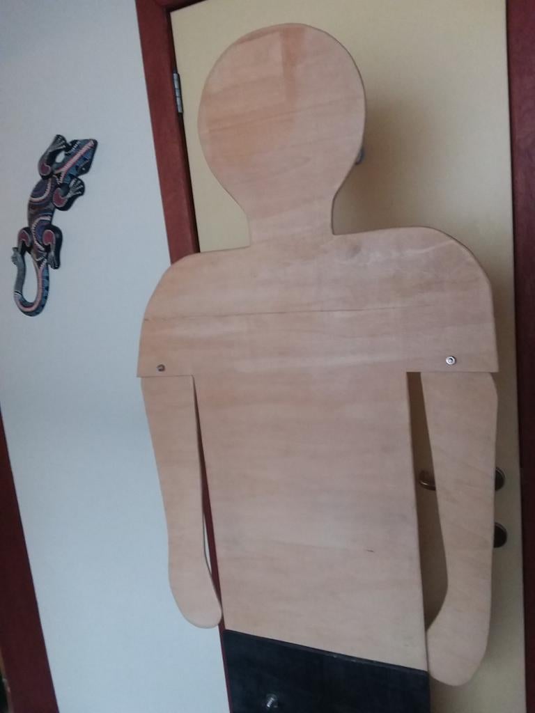 Houten aankleedpop, Carnaval, Paashaas, Sint,...Klas? €10, Diversen, Ophalen, Gebruikt