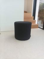 Antracietgrijze/zwarte poef merk Noo.ma, Huis en Inrichting, Zetels | Voetbanken en poefs, Ophalen, Minder dan 50 cm, Rond, Minder dan 50 cm