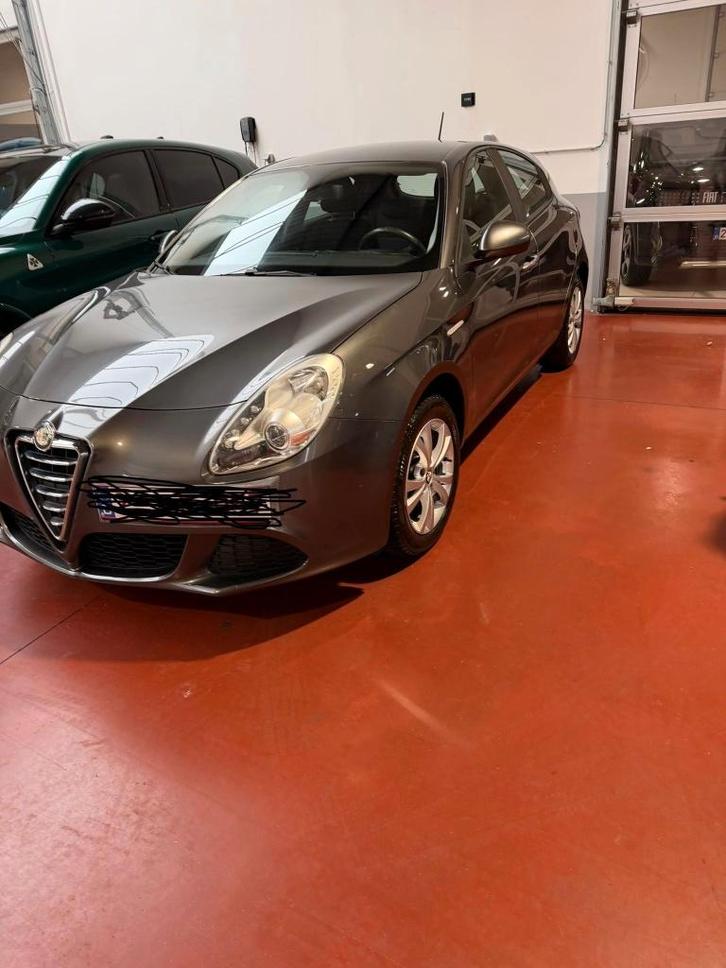 Alfa Romeo Giulietta 1.4i 2013 avec inspection, Autos, Alfa Romeo, Particulier, Giulietta, ABS, Airbags, Air conditionné, Alarme