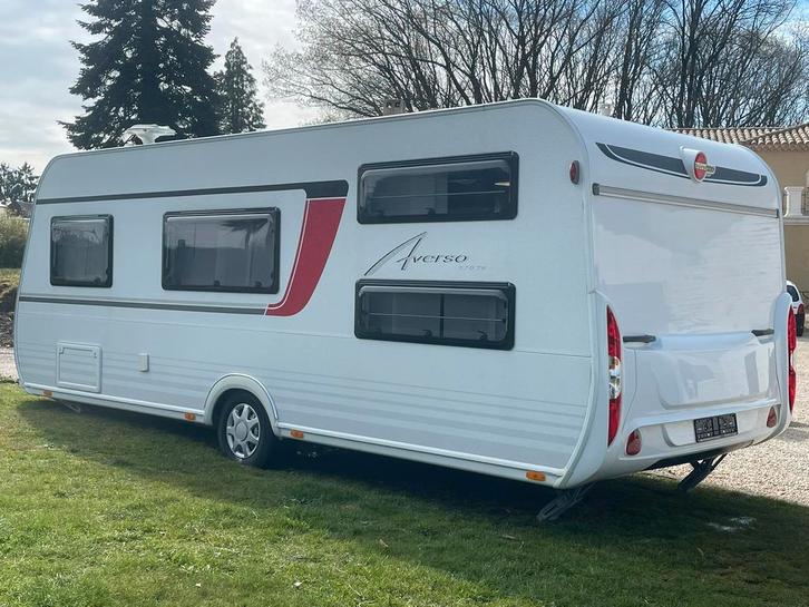 Burstner Averso 570TK, 6 persoons, Mover, Voortent, Caravans en Kamperen, Caravans, Bedrijf, tot en met 6, Rondzit, Bürstner, Stapelbed