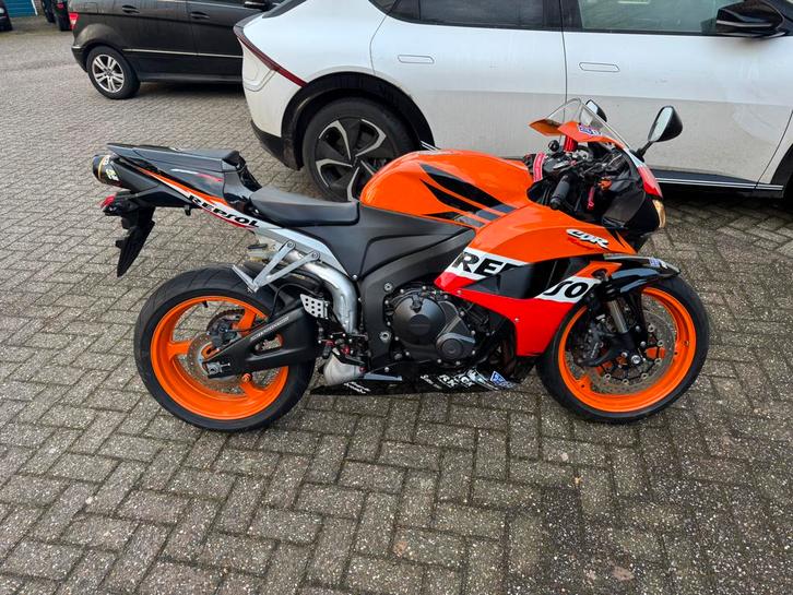 Honda CBR 600RR Repsol A2, Motos, Motos | Honda, Particulier, Super Sport, 12 à 35 kW, 4 cylindres, Permis Moto A2 minimum, Éclairage LED
