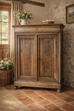 Buffet rustique ancien en chêne massif, Enlèvement