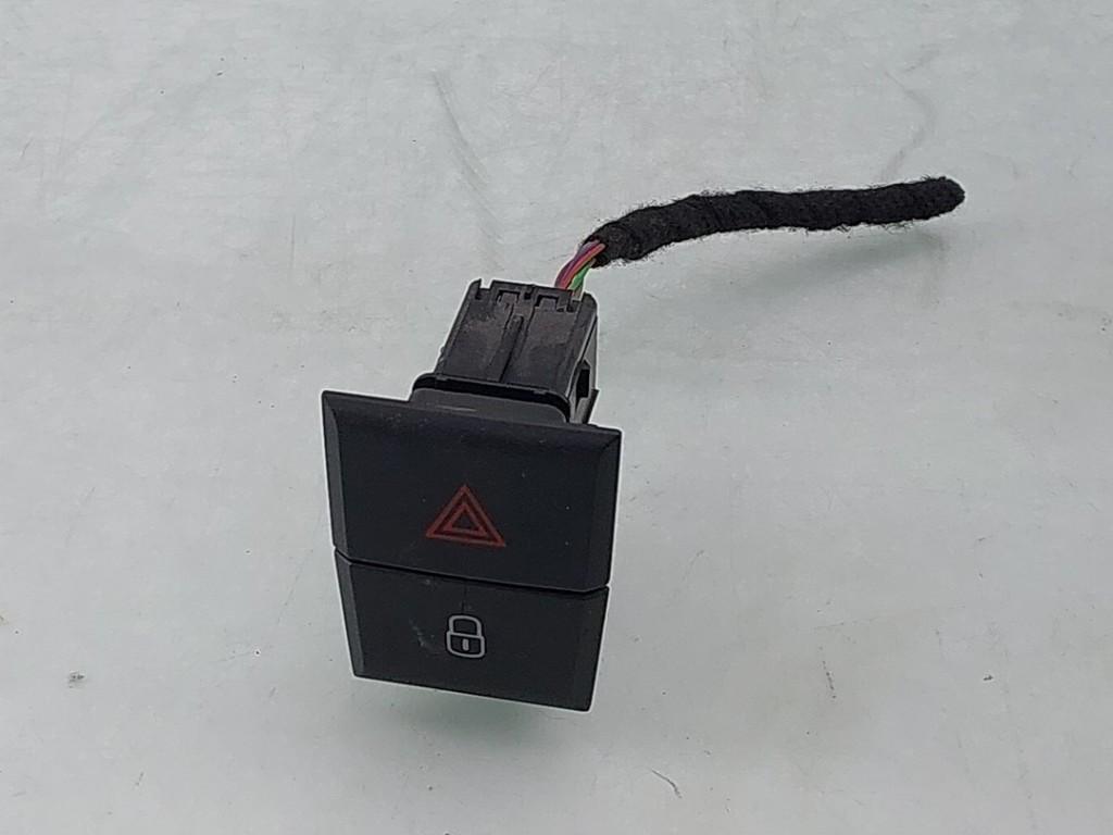 ALARMLICHTEN SCHAKELAAR Skoda Scala (|654953507|), Dhr. J. Ham, Gebruikt, Administratie@autoham.nl, Skoda