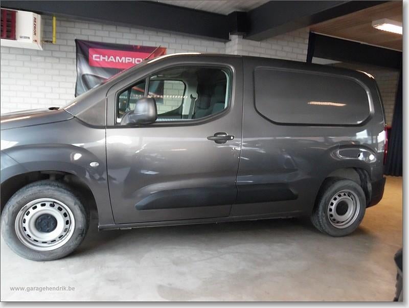 peugeot partner lichte vracht 3 zit 36750 km., Auto's, Bluetooth, Bruin, Bedrijf, Grijs